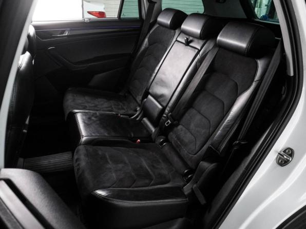 Skoda Kodiaq I с пробегом 2017 года, цена 2 490 000 рублей, 125864 км, внедорожник, Автокод Объявления