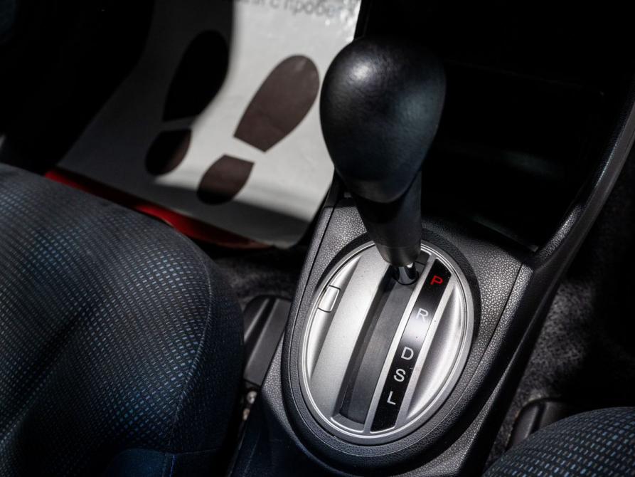 Honda Fit II Чита  - изображение 11