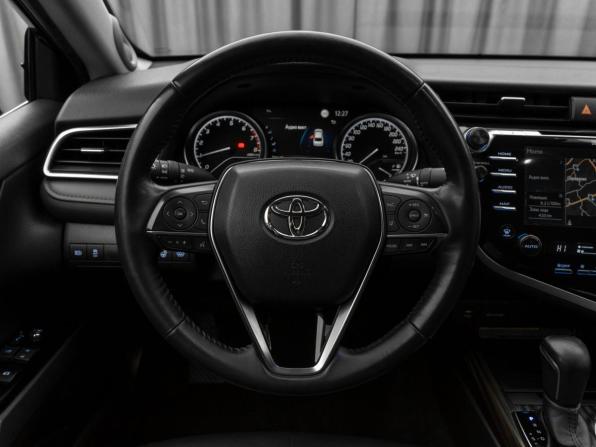 Toyota Camry VIII (XV70) с пробегом 2020 года, цена 2 940 000 рублей, 140115 км, седан, Автокод Объявления