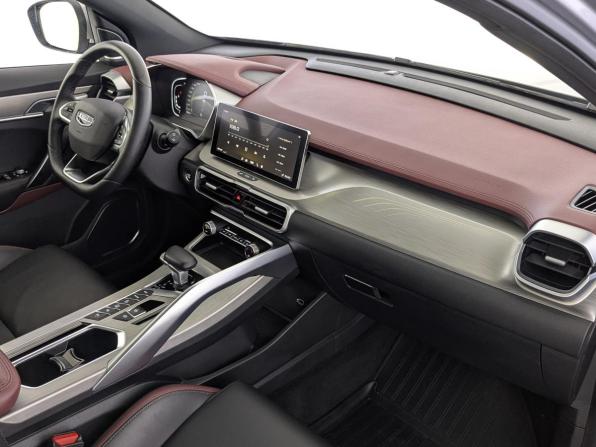 Geely Coolray I с пробегом 2023 года, цена 1 969 000 рублей, 28153 км, внедорожник, Автокод Объявления