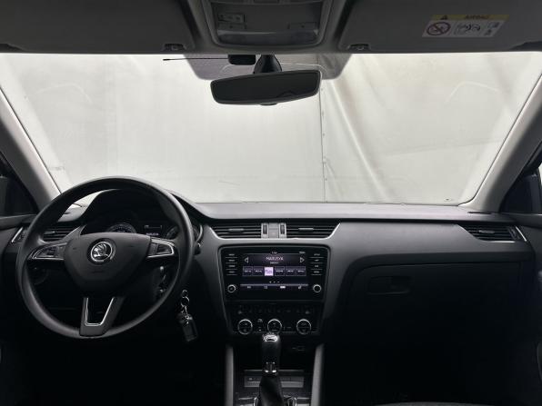 Skoda Octavia III (A7) Рестайлинг с пробегом 2018 года, цена 1 740 000 рублей, 148900 км, лифтбек, Автокод Объявления