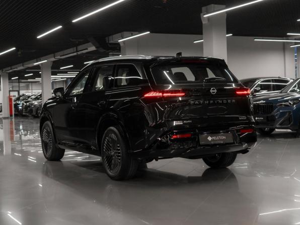Nissan Pathfinder V (China Market) с пробегом 2026 года, цена 5 300 000 рублей, 30 км, внедорожник, Автокод Объявления
