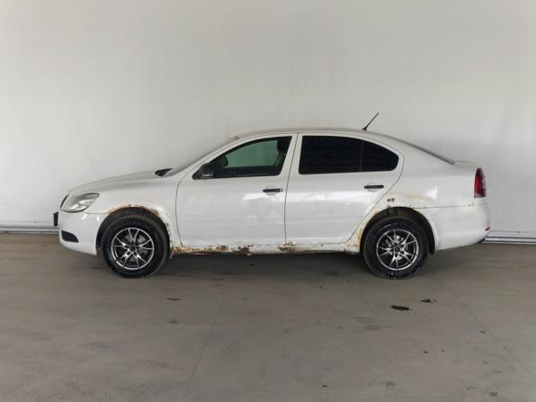 Skoda Octavia II (A5) Рестайлинг с пробегом 2013 года, цена 370 000 рублей, 541200 км, лифтбек, Автокод Объявления