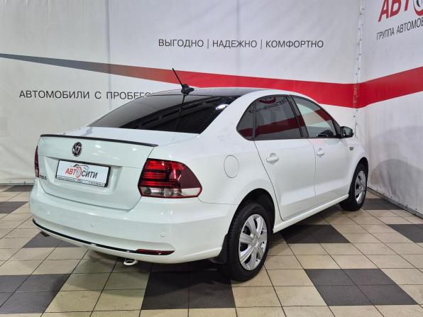 Volkswagen Polo V Рестайлинг с пробегом 2018 года, цена 1 170 000 рублей, 150000 км, седан, Автокод Объявления