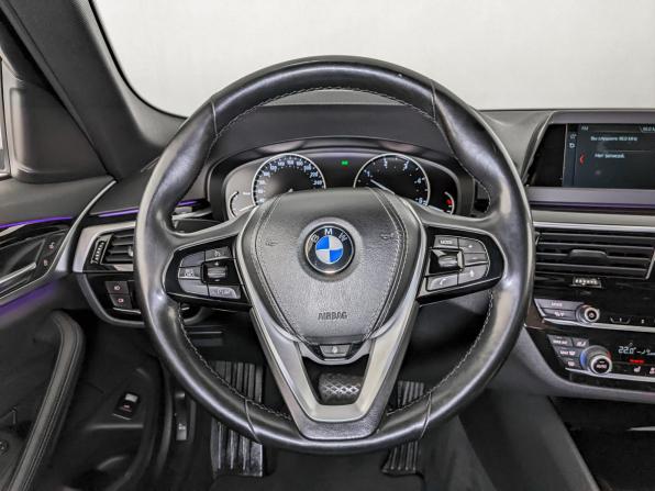 BMW 5 серии VII (G30/G31/G38) с пробегом 2017 года, цена 3 550 000 рублей, 83919 км, седан, Автокод Объявления
