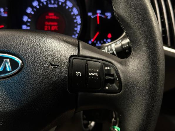 Kia Sportage III с пробегом 2011 года, цена 1 230 000 рублей, 214431 км, внедорожник, Автокод Объявления