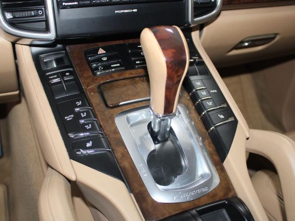 Porsche Cayenne II (958) с пробегом 2011 года, цена 2 099 900 рублей, 150112 км, внедорожник, Автокод Объявления