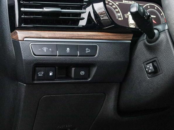 Kia Mohave I Рестайлинг 2 с пробегом 2021 года, цена 4 750 000 рублей, 84902 км, внедорожник, Автокод Объявления