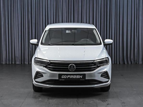 Volkswagen Polo VI с пробегом 2021 года, цена 1 510 000 рублей, 93157 км, лифтбек, Автокод Объявления