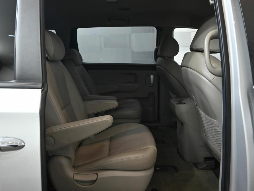 Kia Carnival III Екатеринбург  - изображение 18
