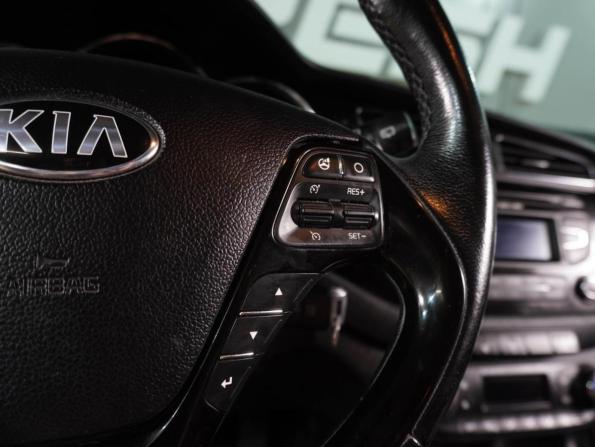Kia Ceed II с пробегом 2015 года, цена 1 129 000 рублей, 173996 км, хэтчбек, Автокод Объявления