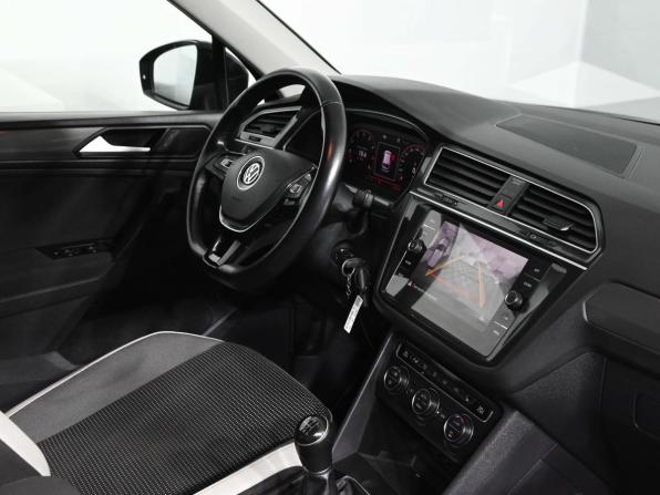 Volkswagen Tiguan II с пробегом 2019 года, цена 2 300 000 рублей, 136249 км, внедорожник, Автокод Объявления