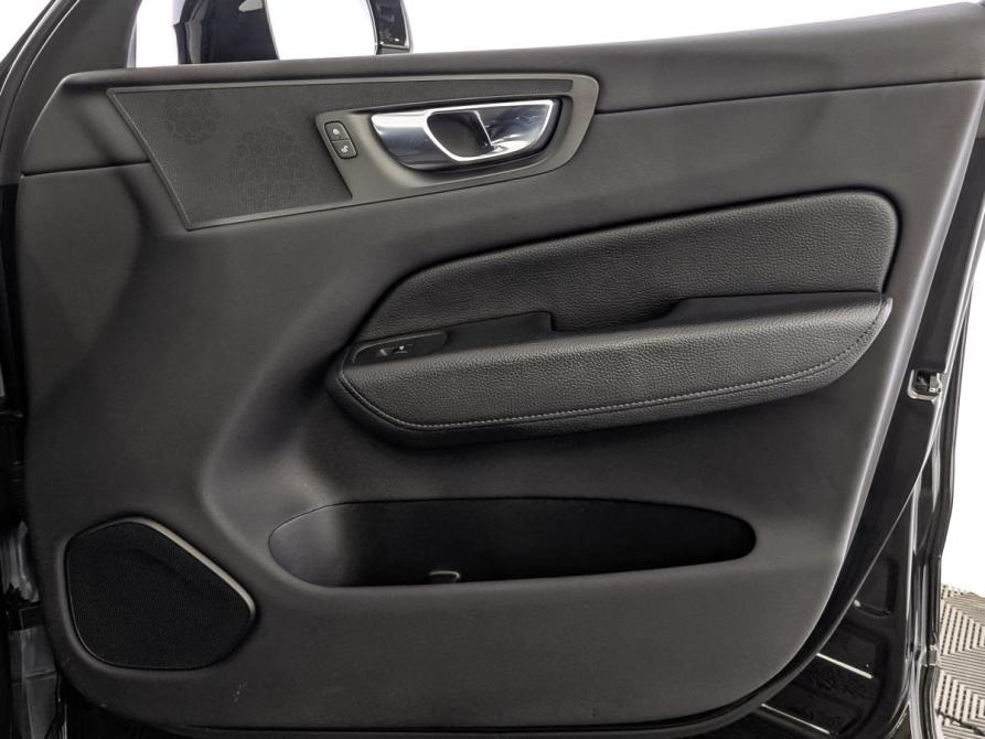 Volvo XC60 II Москва  - изображение 24