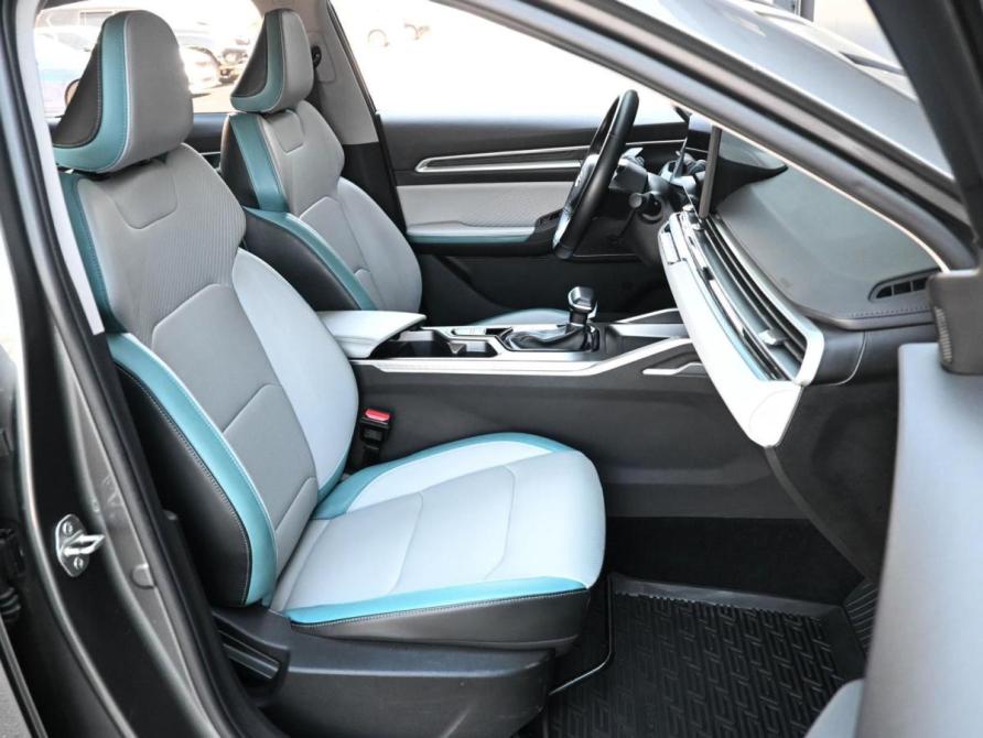 Geely Emgrand II Новороссийск  - изображение 8