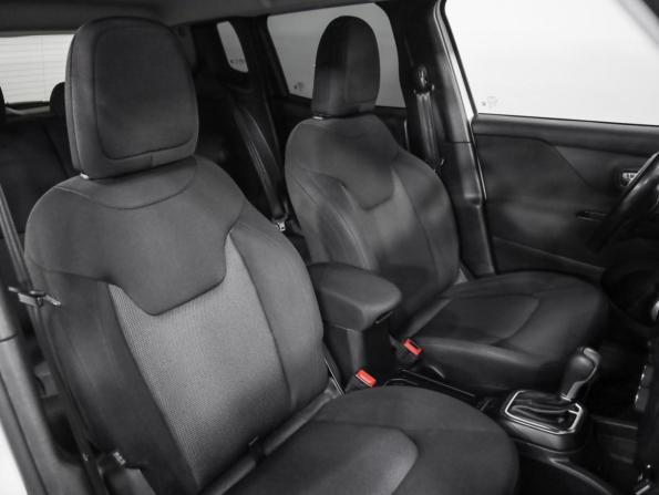 Jeep Renegade I с пробегом 2018 года, цена 1 299 000 рублей, 142000 км, внедорожник, Автокод Объявления