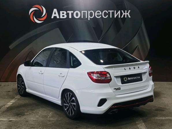 Lada (ВАЗ) Granta I Рестайлинг с пробегом 2024 года, цена 1 160 000 рублей, 24772 км, лифтбек, Автокод Объявления