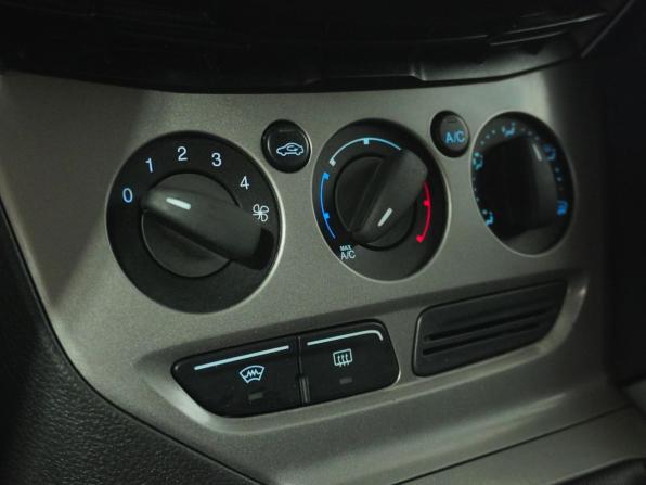 Ford Focus III с пробегом 2013 года, цена 650 000 рублей, 228463 км, универсал, Автокод Объявления