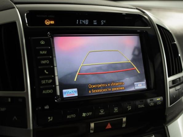Toyota Land Cruiser 200 Series Рестайлинг 1 с пробегом 2013 года, цена 3 599 000 рублей, 234153 км, внедорожник, Автокод Объявления