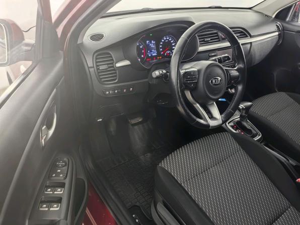 Kia Rio IV с пробегом 2018 года, цена 1 315 000 рублей, 96000 км, седан, Автокод Объявления