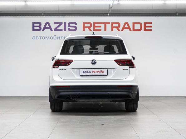 Volkswagen Tiguan II с пробегом 2019 года, цена 2 890 000 рублей, 121740 км, внедорожник, Автокод Объявления
