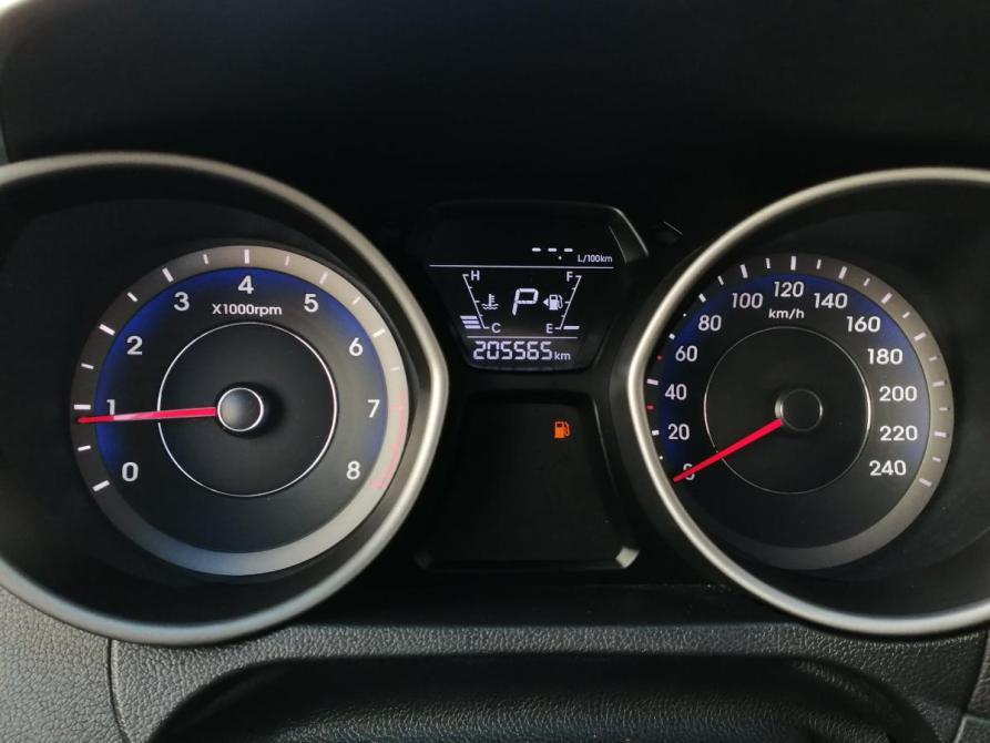 Hyundai Elantra V (MD) Рестайлинг Санкт-Петербург  - изображение 14