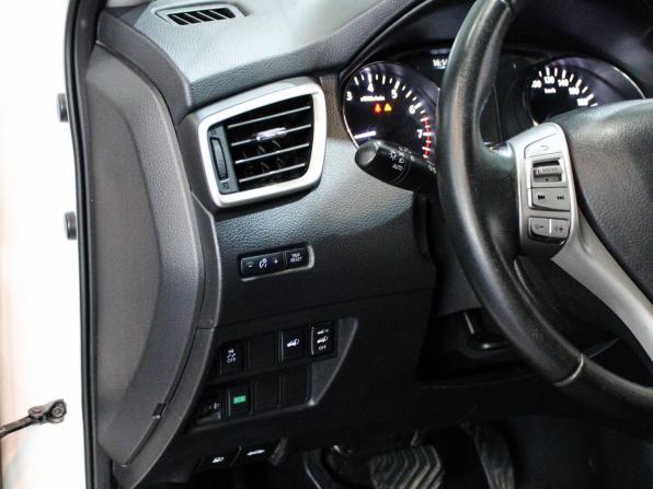 Nissan X-Trail III с пробегом 2017 года, цена 1 449 000 рублей, 296210 км, внедорожник, Автокод Объявления