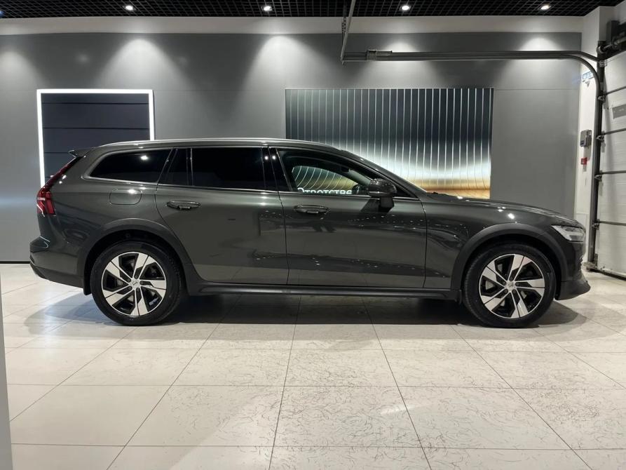 Volvo V60 Cross Country II Новосибирск  - изображение 7