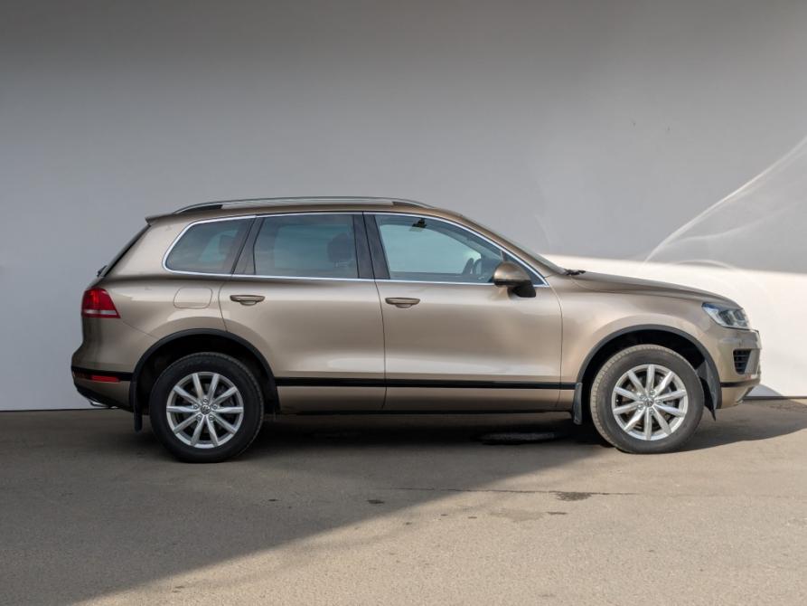 Volkswagen Touareg II Рестайлинг Москва  - изображение 23