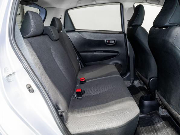 Toyota Vitz III (XP130) с пробегом 2013 года, цена 850 000 рублей, 95450 км, хэтчбек, Автокод Объявления