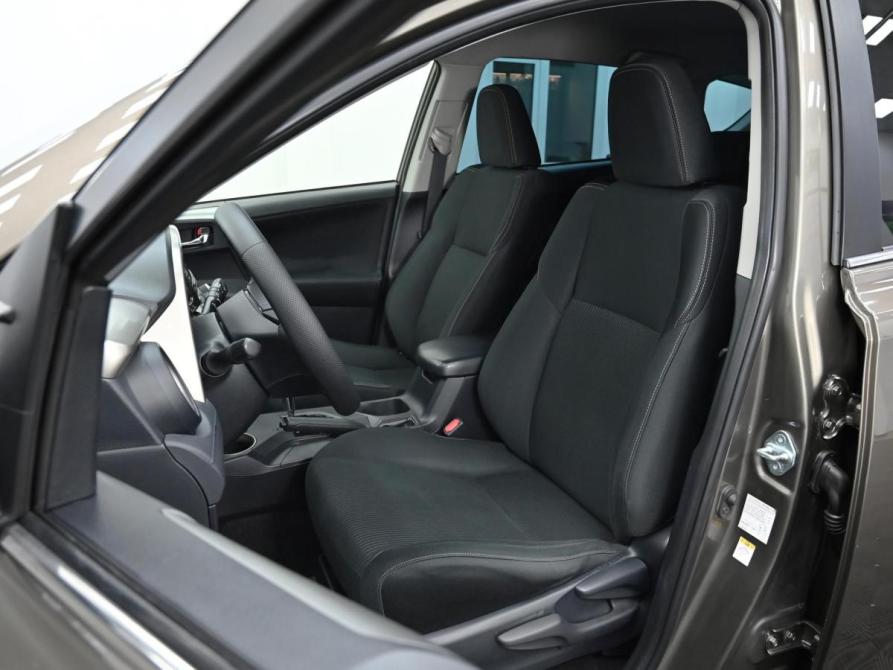 Toyota RAV4 IV (XA40) Москва  - изображение 7