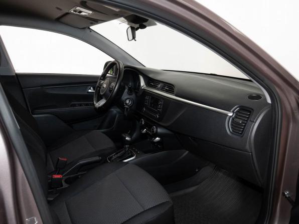 Kia Rio IV Рестайлинг с пробегом 2020 года, цена 1 623 000 рублей, 102164 км, седан, Автокод Объявления
