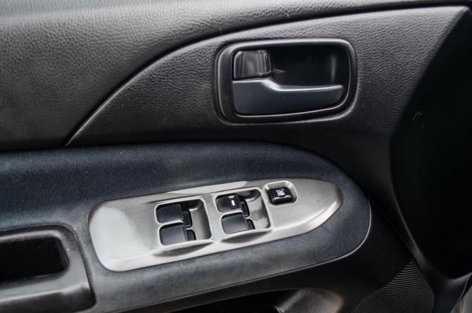 Mitsubishi Lancer IX Рестайлинг с пробегом 2007 года, цена 260 000 рублей, 305000 км, седан, Автокод Объявления