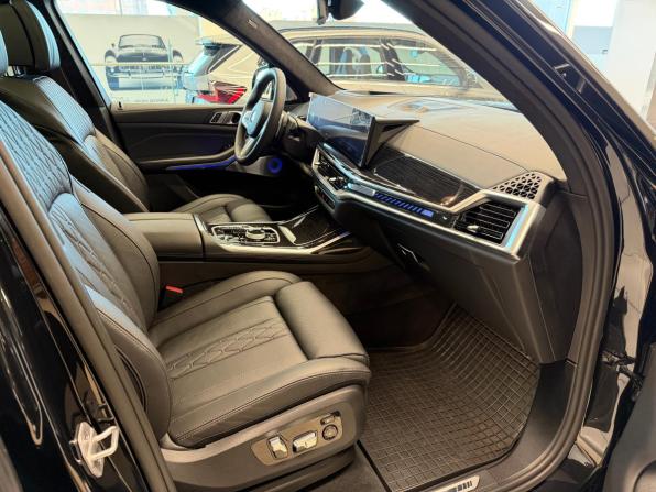 BMW X7 I (G07) Рестайлинг с пробегом 2025 года, цена 16 990 000 рублей, 2487 км, внедорожник, Автокод Объявления