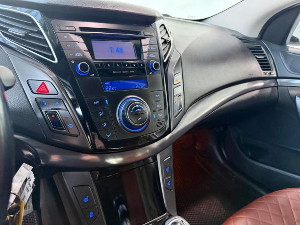 Hyundai i40 I с пробегом 2014 года, цена 1 249 000 рублей, 100000 км, седан, Автокод Объявления