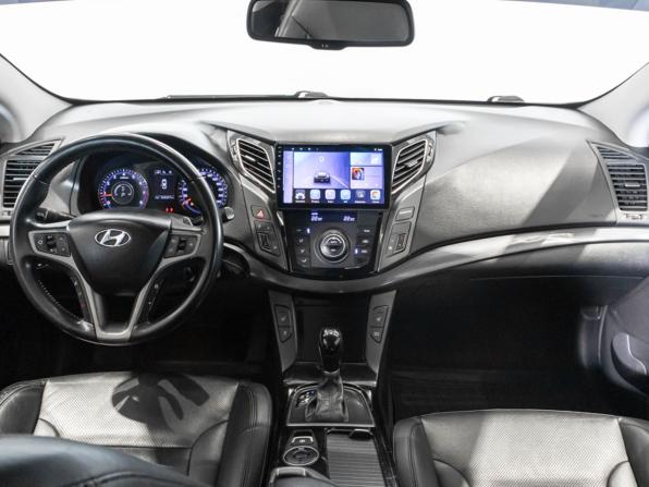 Hyundai i40 I Рестайлинг с пробегом 2016 года, цена 990 000 рублей, 204036 км, седан, Автокод Объявления