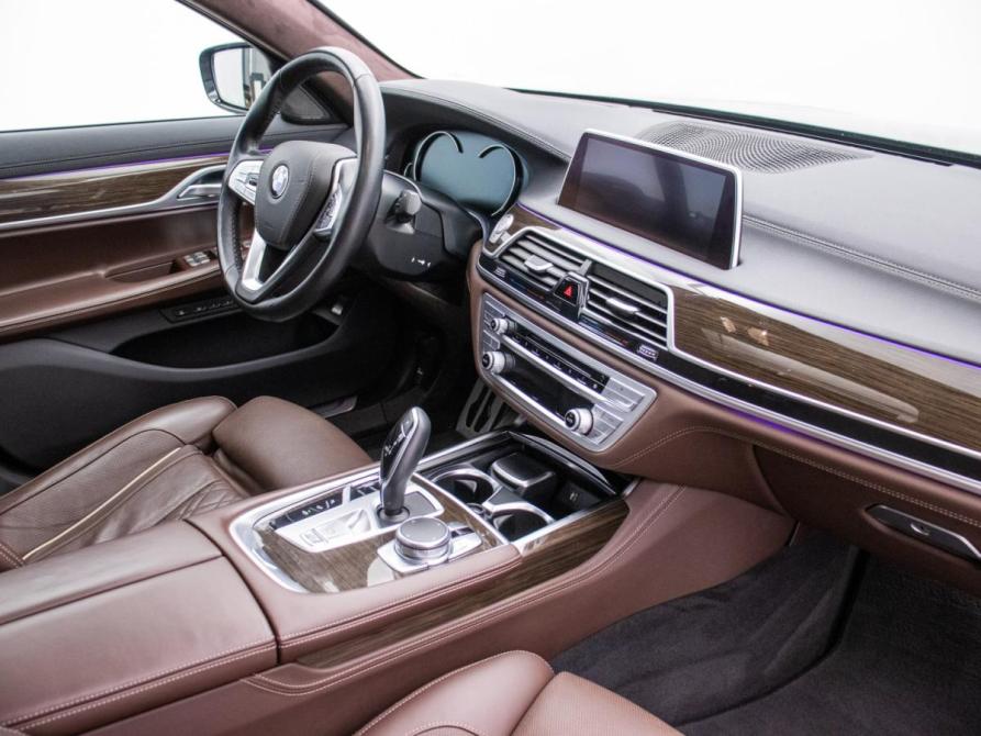 BMW 7 серии VI (G11/G12) Москва  - изображение 8