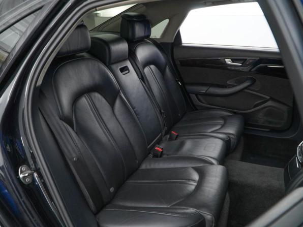 Audi A8 III (D4) Рестайлинг с пробегом 2014 года, цена 2 300 777 рублей, 241380 км, седан, Автокод Объявления
