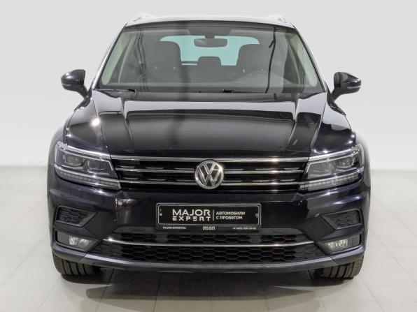 Volkswagen Tiguan II с пробегом 2018 года, цена 3 050 000 рублей, 84489 км, внедорожник, Автокод Объявления