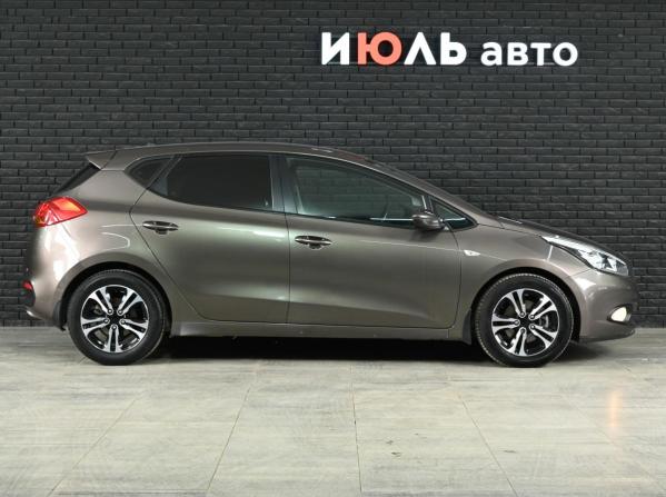 Kia Ceed II с пробегом 2015 года, цена 1 350 000 рублей, 151875 км, хэтчбек, Автокод Объявления