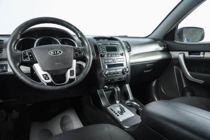 Kia Sorento II с пробегом 2012 года, цена 1 549 000 рублей, 261600 км, внедорожник, Автокод Объявления
