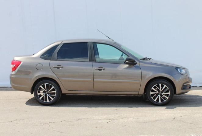 Lada (ВАЗ) Granta I Рестайлинг с пробегом 2021 года, цена 750 000 рублей, 68740 км, седан, Автокод Объявления