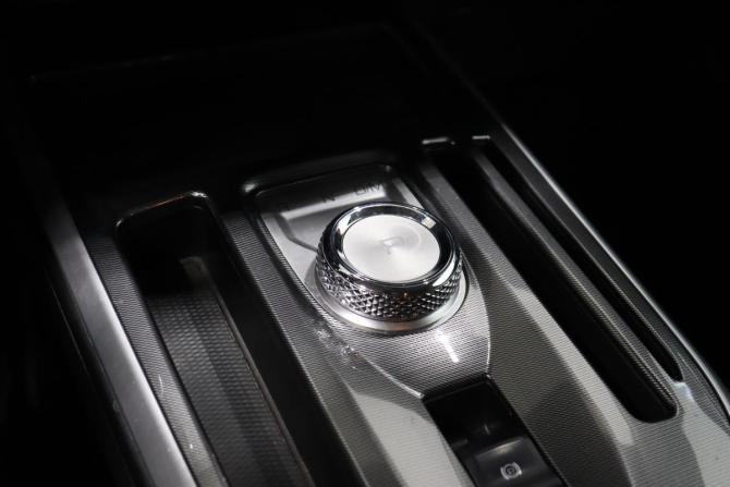 Haval Jolion I Рестайлинг с пробегом 2024 года, цена 2 064 000 рублей, 30141 км, внедорожник, Автокод Объявления