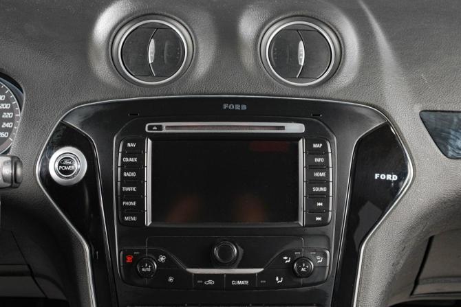 Ford Mondeo IV Рестайлинг с пробегом 2012 года, цена 779 000 рублей, 250100 км, седан, Автокод Объявления