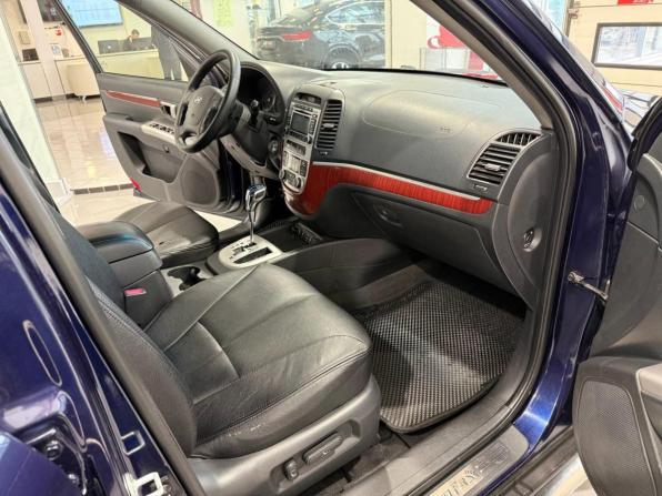 Hyundai Santa Fe II с пробегом 2008 года, цена 1 040 000 рублей, 178052 км, внедорожник, Автокод Объявления