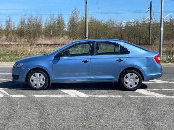 Skoda Rapid I с пробегом 2015 года, цена 749 000 рублей, 190000 км, лифтбек, Автокод Объявления