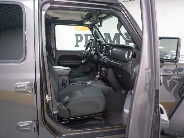 Jeep Wrangler IV (JL) с пробегом 2022 года, цена 6 499 000 рублей, 11400 км, внедорожник, Автокод Объявления