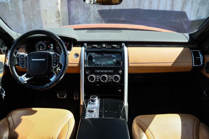 Land Rover Discovery V с пробегом 2018 года, цена 4 650 000 рублей, 81800 км, внедорожник, Автокод Объявления