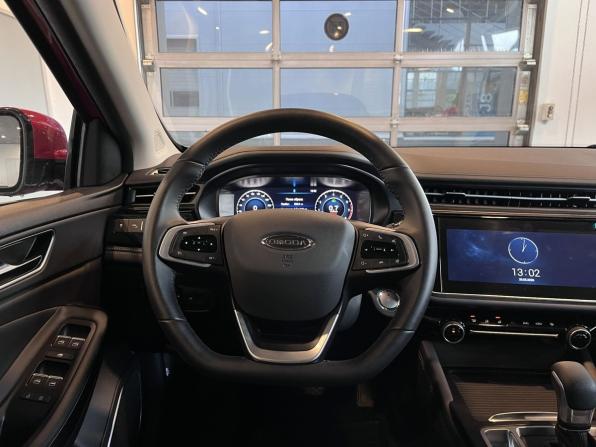 Omoda S5 с пробегом 2023 года, цена 1 590 000 рублей, 36224 км, седан, Автокод Объявления