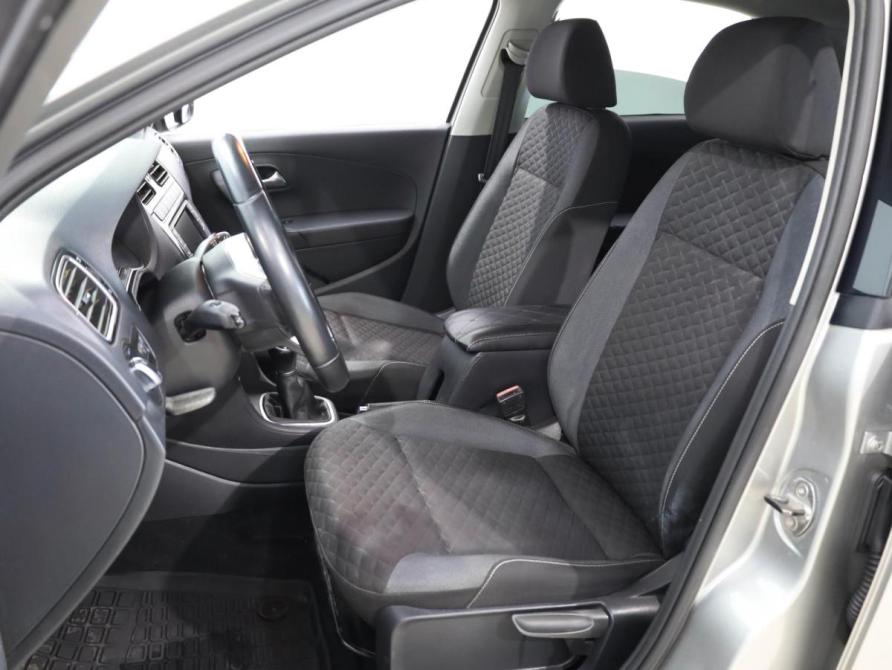 Volkswagen Polo V Рестайлинг Ростов-на-Дону  - изображение 10