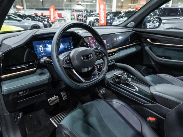 Geely Monjaro I с пробегом 2023 года, цена 3 325 000 рублей, 16463 км, внедорожник, Автокод Объявления